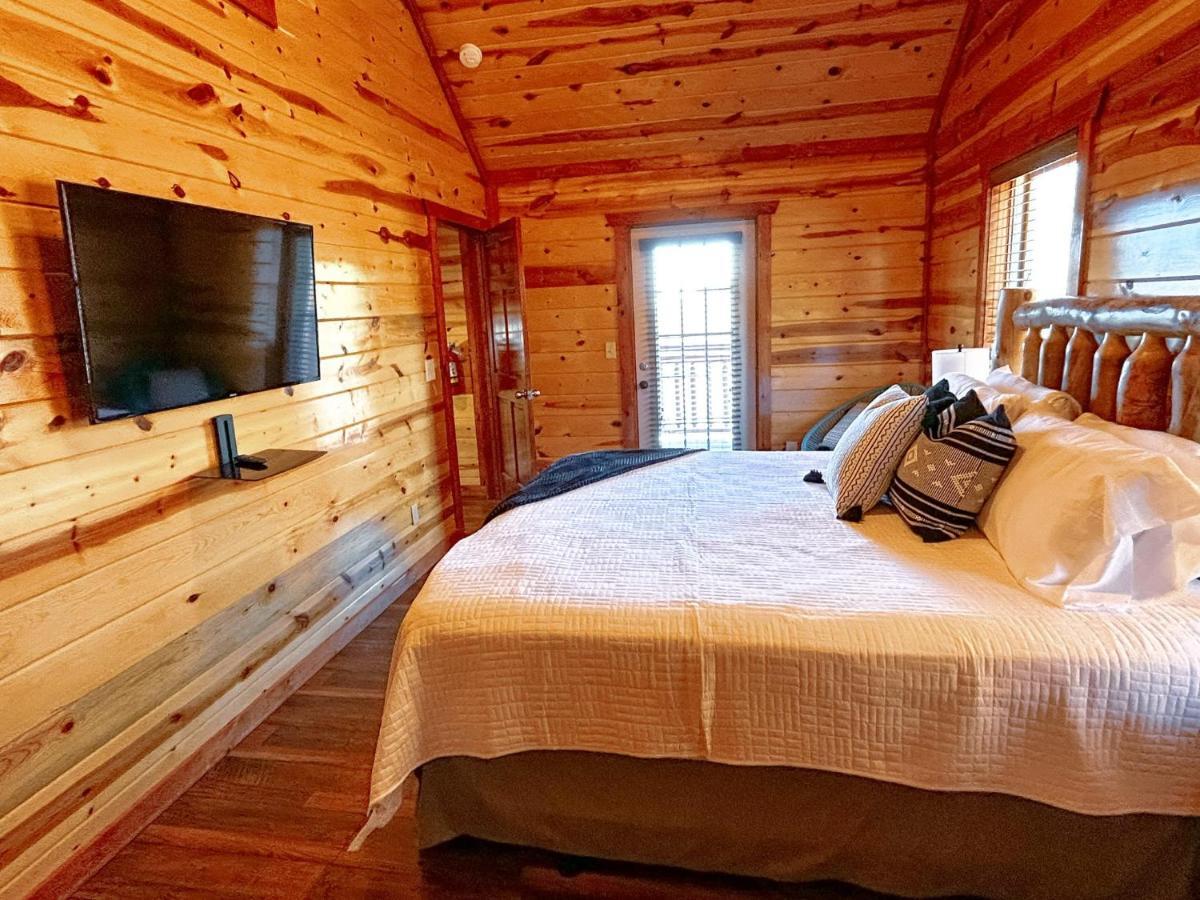 Heated Pool Hot Tub Game Room Mountain Views Sevierville Exterior photo